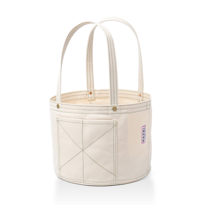 Off-white (back)