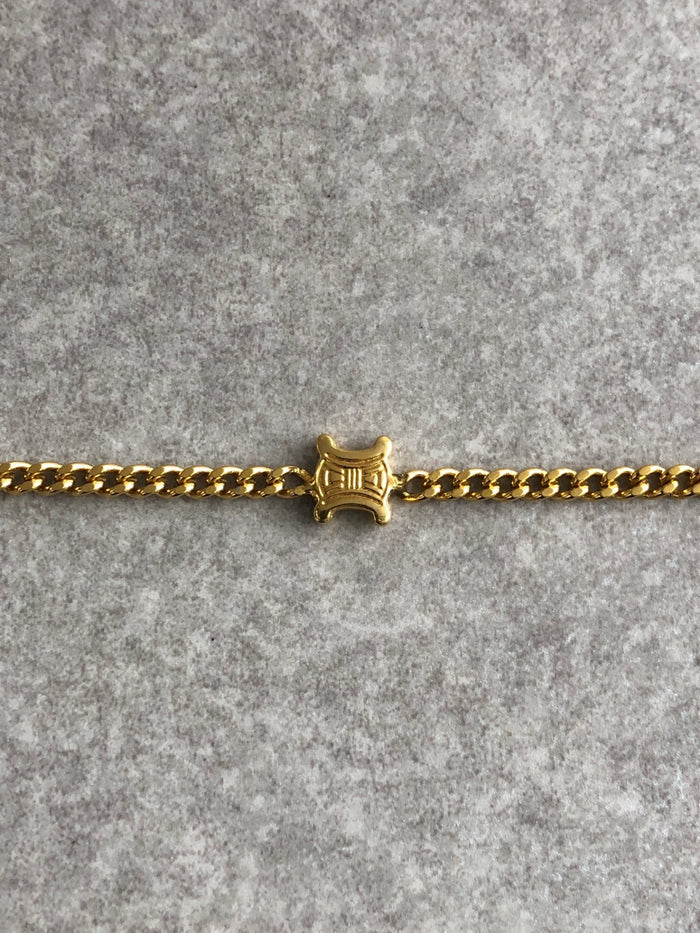CELINE Blason  Bracelet Gold eapgtk