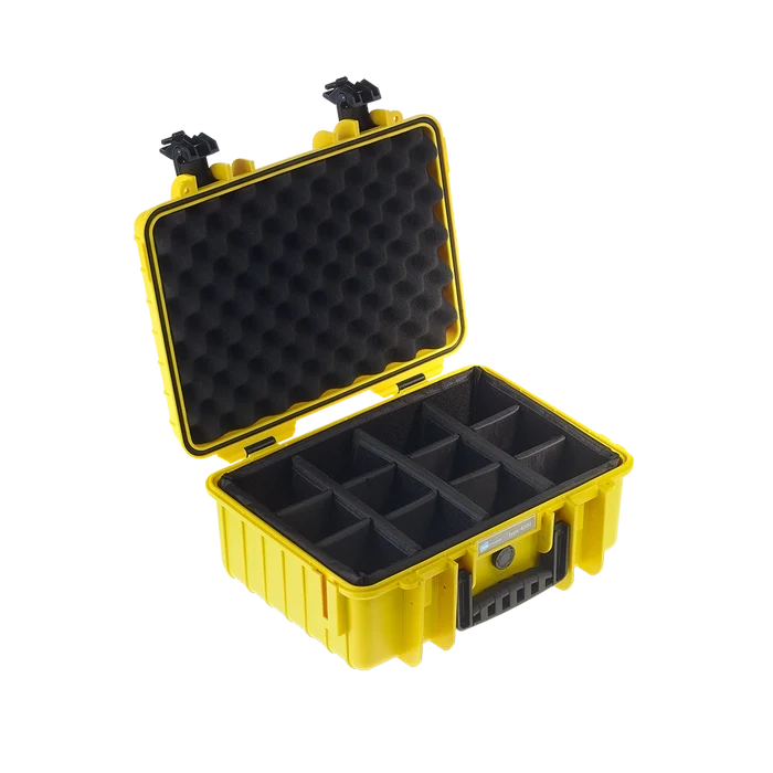 B&W International Type 4000 Outdoor Hard Case with Padded Dividers (Yellow)