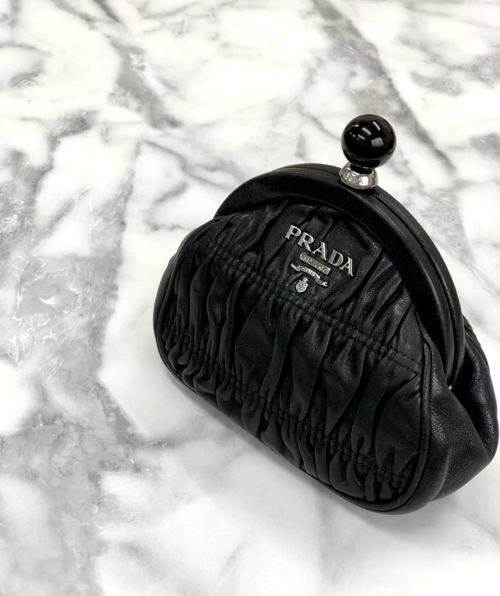 PRADA Clasp Coin purse stone gather leather black rbxcjb