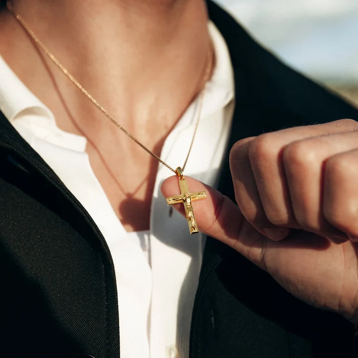 Crucifix pendant for men