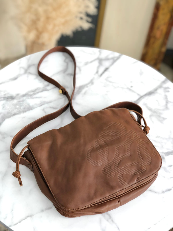 LOEWE Anagram Nappa leather Flap Drawstring Shoulder bag Brown Vintage Old x54hb4