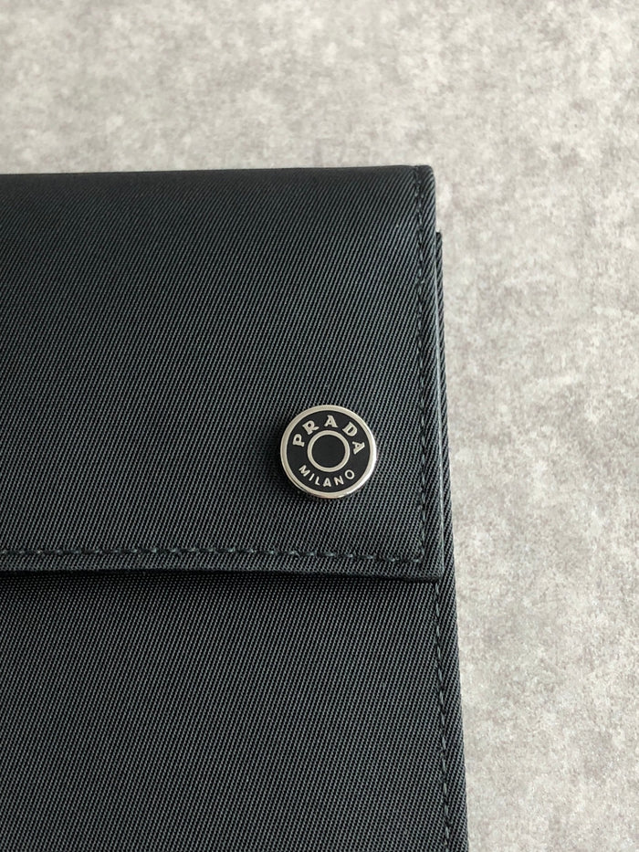 PRADA Logo Button Folded Wallet Black Vintage wsjiiz