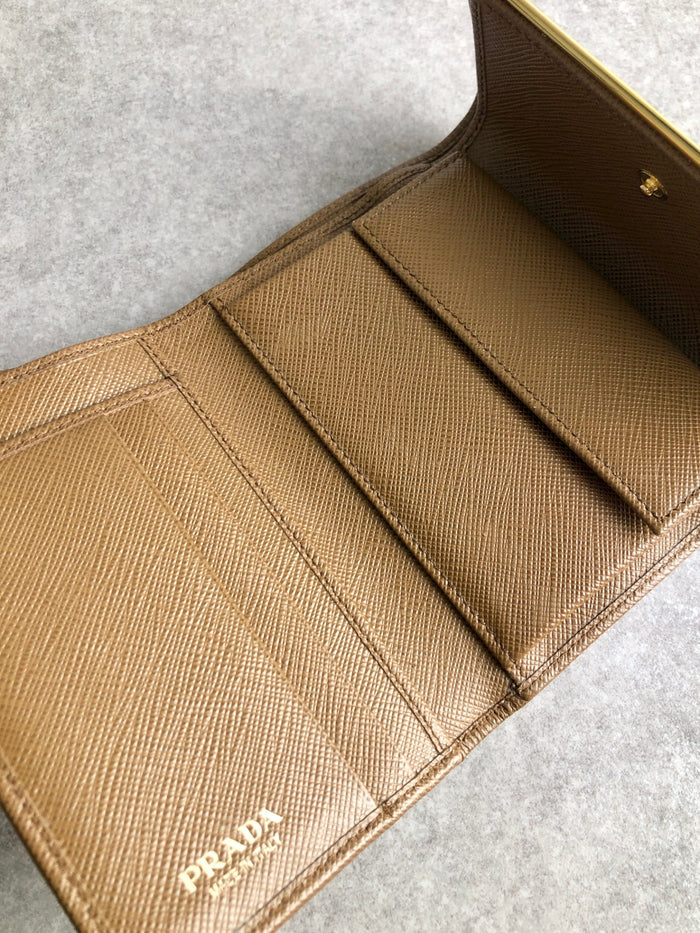 PRADA Logo Folded Wallet Brown Vintage 48t4w4