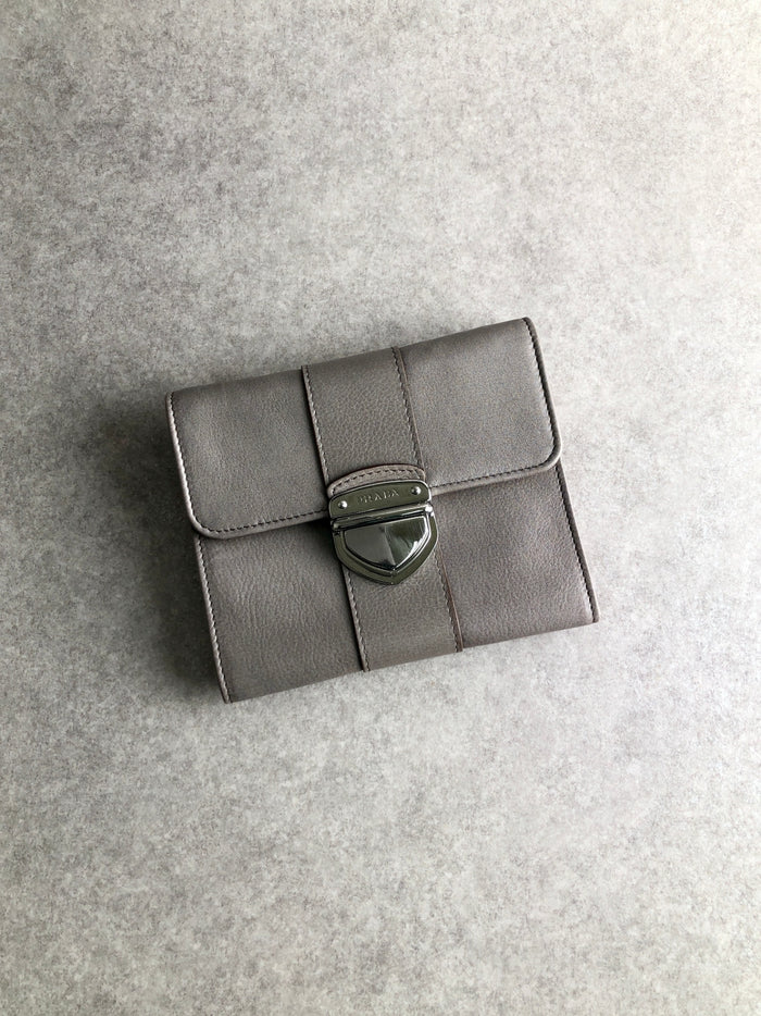 PRADA Logo Front Buckle Folded Wallet Gray Vintage wx8pcd