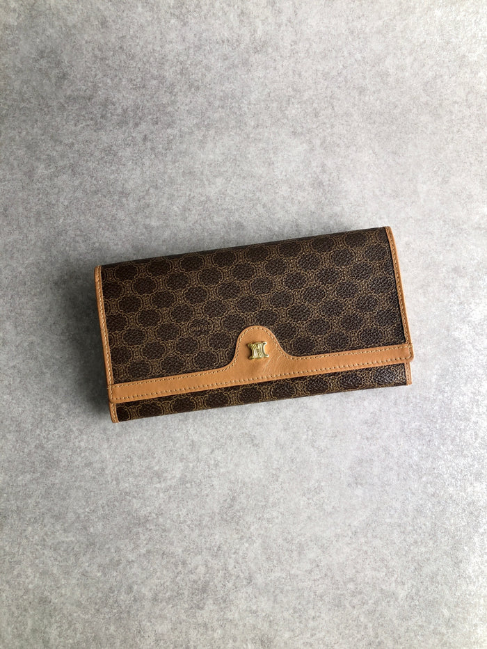 CELINE Macadam Blason Long Wallet Brown Vintage 5cnp3b