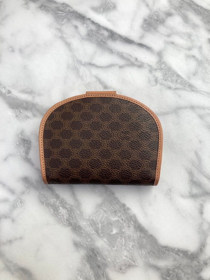 CELINE Macadam Blason Round Folded Wallet Brown Vintage hs4daj