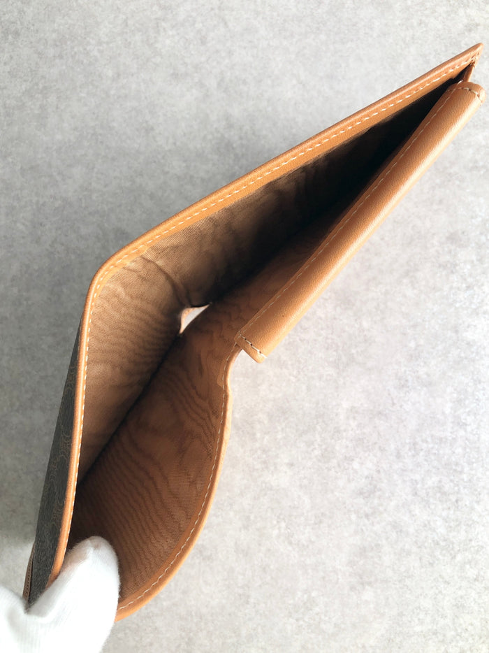 CELINE Macadam Folded Wallet Brown Vintage wtrzhb