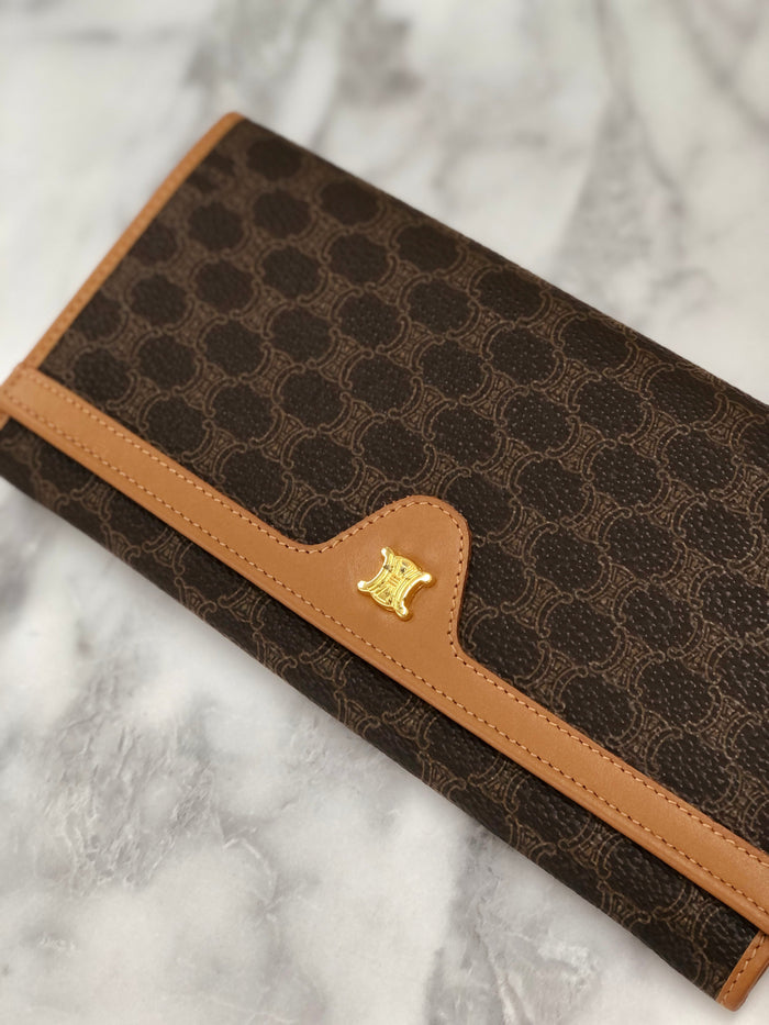 CELINE Macadam Triomphe Blason Long Wallet Brown 5x8ewe