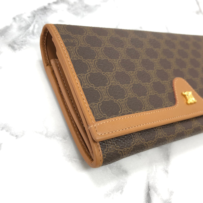 CELINE Macadam Triomphe Blason Long Wallet Brown 5x8ewe