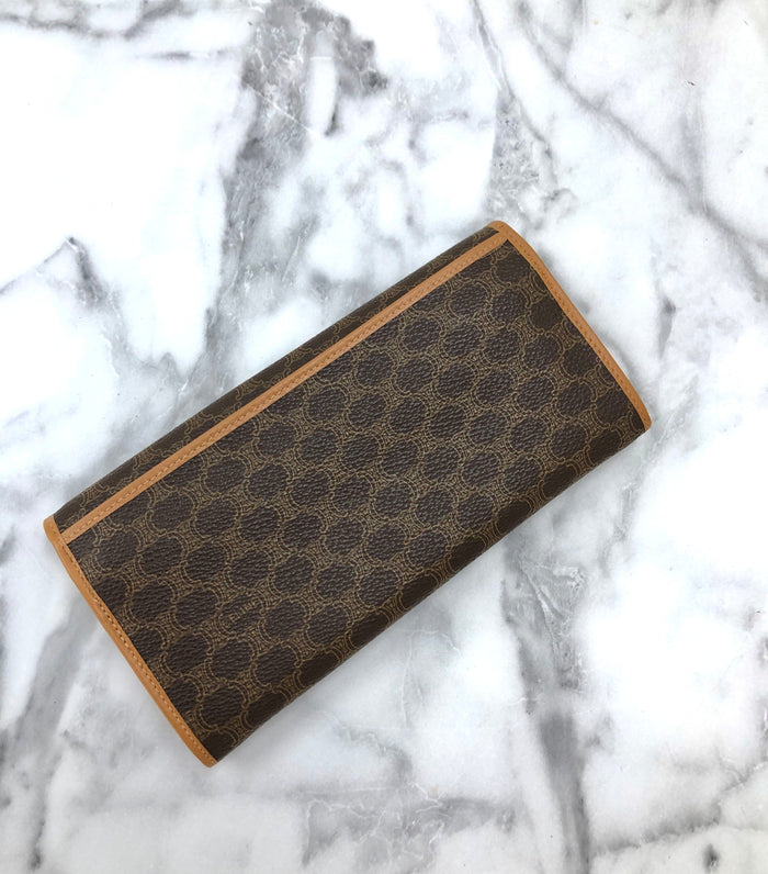 CELINE Macadam Triomphe Blason Long Wallet Brown 5x8ewe