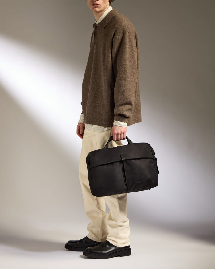 Antler Luggage -  Messenger Bag in Black - Urban Light - Messenger Bag Messenger Bag in Black - Urban Light