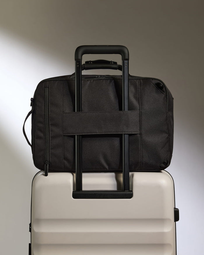 Antler Luggage -  Messenger Bag in Black - Urban Light - Messenger Bag Messenger Bag in Black - Urban Light