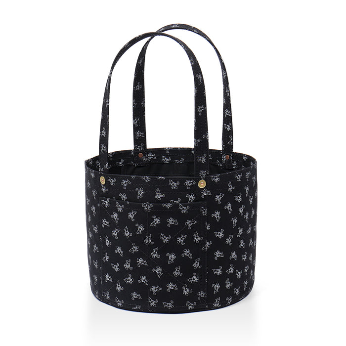 monogram / Black (front)