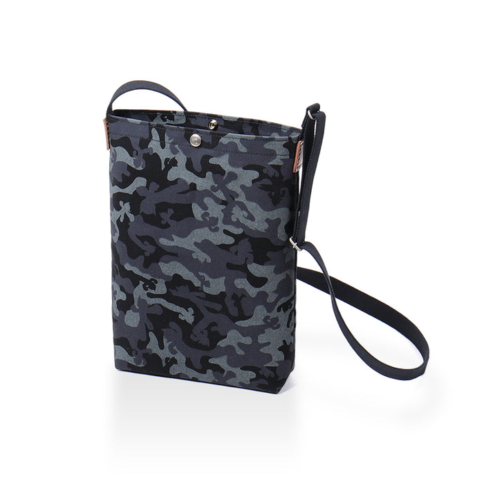 camouflage / Black × Black (front)