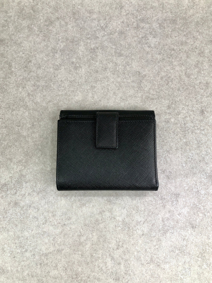 Salvatore Ferragamo Gancini Folded Wallet Black Vintage t57f3r