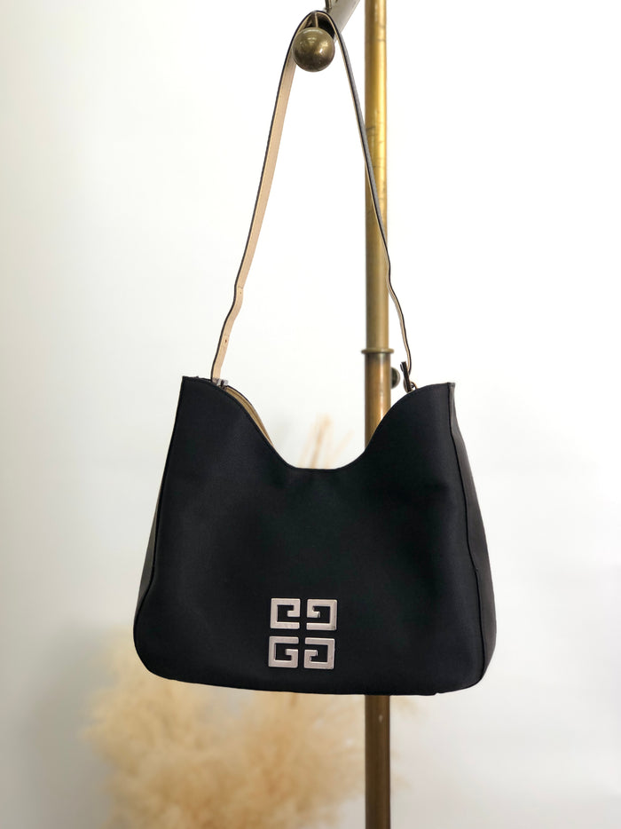 GIVENCHY Shoulder bag Black Vintage 8umhkb