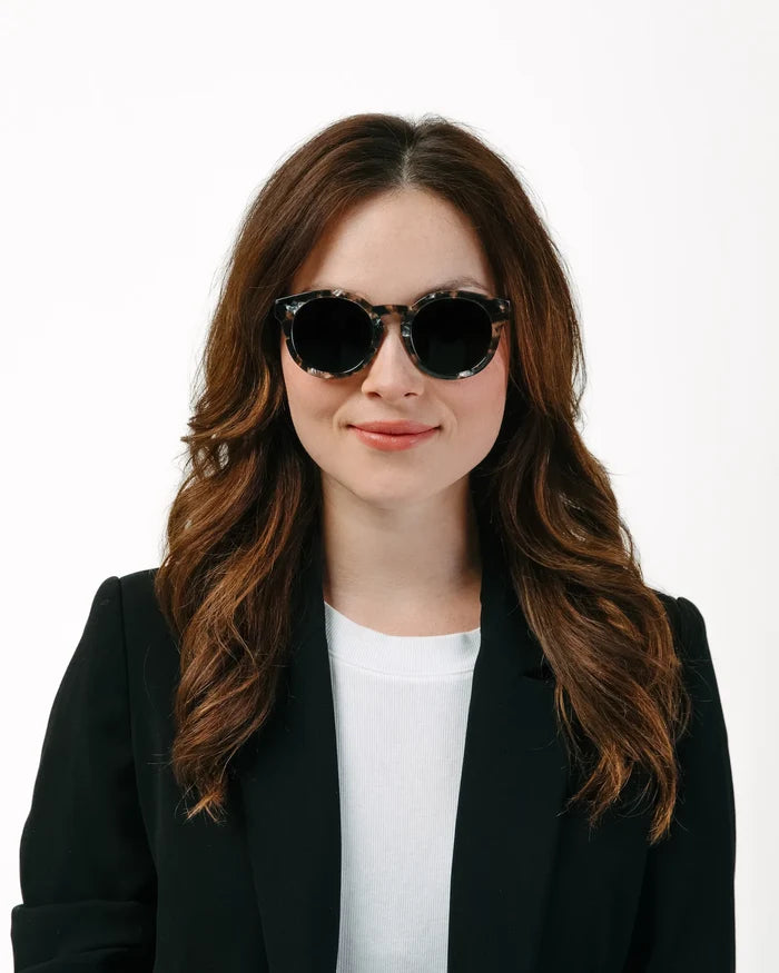 Quinn - Brown Pearl Womens Sunnies