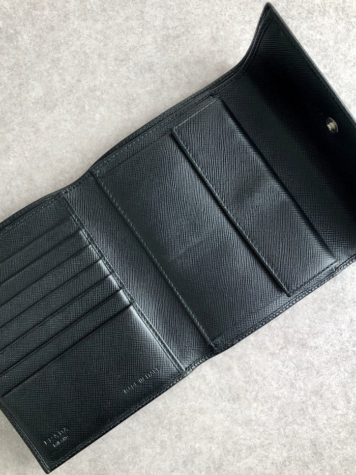 PRADA Triangle Logo Trifold Wallet Black Vintage ar5u7c